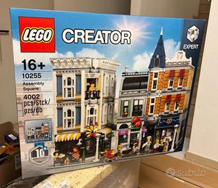 Lego 10255 Assembly Square