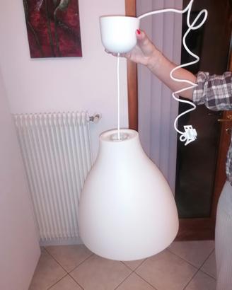 lampadario Ikea in plastica 