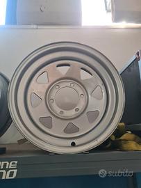 Cerchi in ferro  nissan mitsubisci