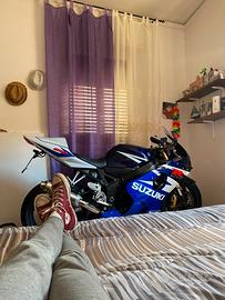 SUZUKI GSX-R 600 k4