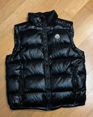 Smanicato moncler