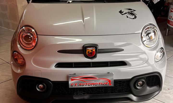 Abarth 595 C 1.4 Turbo T-Jet 180 CV Competizione