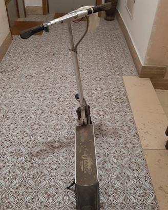 Monopattino Elettrico