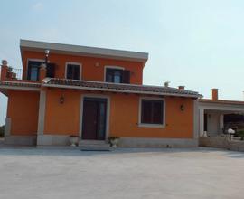 Splendida villa in c.da palma