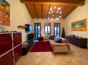 3 LOCALI A LONATO DEL GARDA