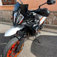 Ktm 890 smt