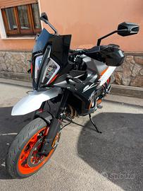 Ktm 890 smt