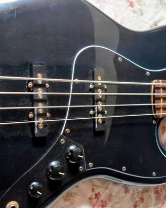 Fender Standard Jazz Bass - Made in Mexico