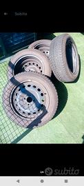 4 gomme 185/60r15 invernali  nuove 