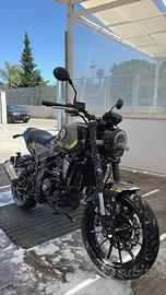 Benelli Leoncino 250
