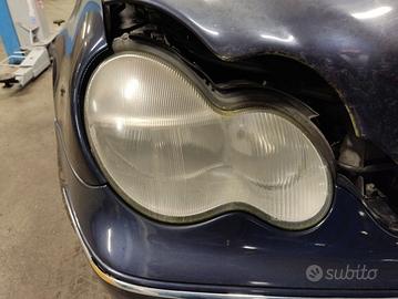 Proiettore destro MERCEDES-BENZ CLASSE C del 2002
