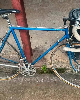 Bici da corsa Pinarello