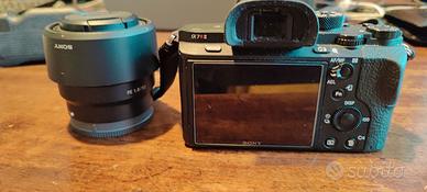 Sony  a7r2 + sony FE 1.8/50 + Vertical grip