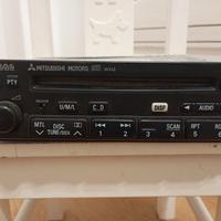 Stereo Mitsubishi Pajero V60