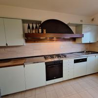 Cucina  Marca Schiffini completa di accessori