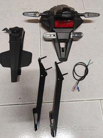 Porta targa originale MT 09 21-23