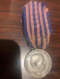 Medaglia Vittorio Emanuele 3* LIBIA