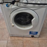 lavatrice Indesit 