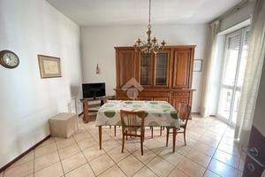 3 LOCALI A SARONNO