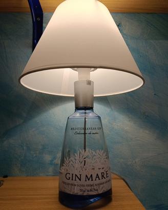 Lampda Gin Mare