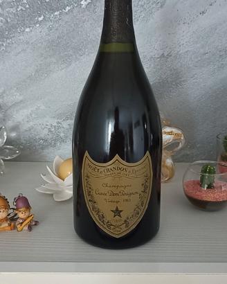 Moêt et chandon champagne cuvèe Don perigon 1983