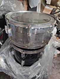 Batteria Acustica completa+bauli porta strumenti 