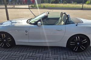 BMW Z4 CON CERCHI 19" M5 ORIGINALI
