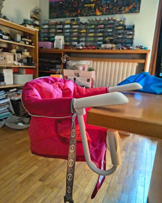 Seggiolino da tavolo PALI fucsia con borsa