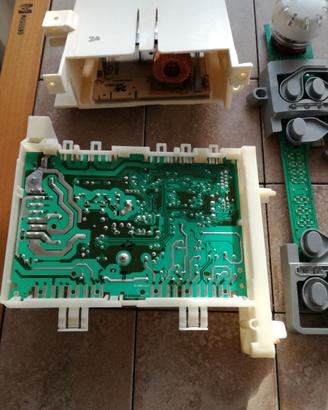 Schede elettroniche per lavatrice CANDY