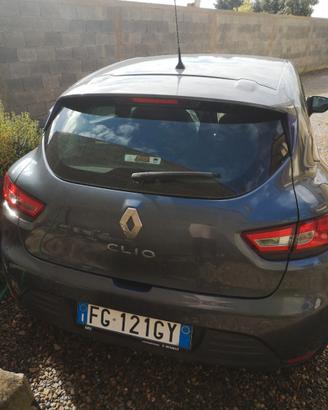 Renault Clio Incidentata