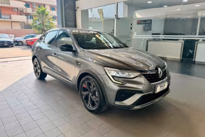 Renault Arkana Hybrid E-Tech 145 CV R.S. Line -202