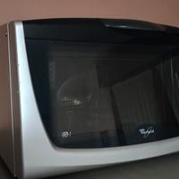 Microonde Whirlpool da 23 litri