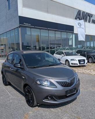 LANCIA Ypsilon Hybrid Gold