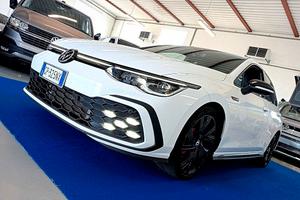 Volkswagen GOLF GTI 8 2.0 TSI 245cv DSG IQ LED CAM