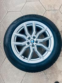 Kit 4 cerchi BMW 19” + 4  Gomme Pirelli p zero