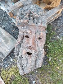 Scultura maschera gigante legno