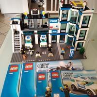 Set lego city 7498 completo con figure e istruzion
