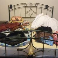 letto matrimoniale in ferro colore verde