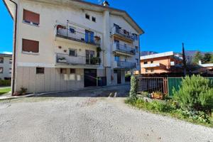 TRICAMERE IN POSIZIONE STRATEGICA