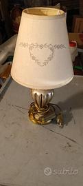 Lampada da tavolo