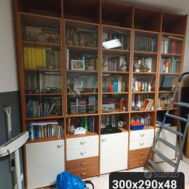 Mobili studio:  Libreria + scrivania + 4 mobili