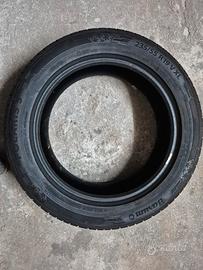 Pneumatici invernali 235 45 R19 XL
