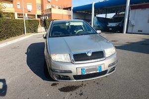Skoda fabia sw 1.2 benzina 