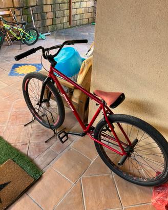 wheelie bike 27.5 rossa