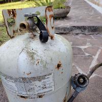 bombola gpl attacco americano con deviatore