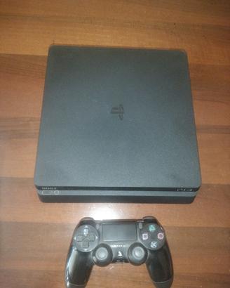 PS4 SLIM,PES 2018