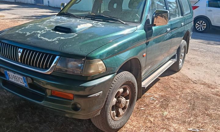 fuoristrada Pajero sport 5 porte