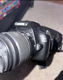 Macchina fotografica Canon EOS 1100 D