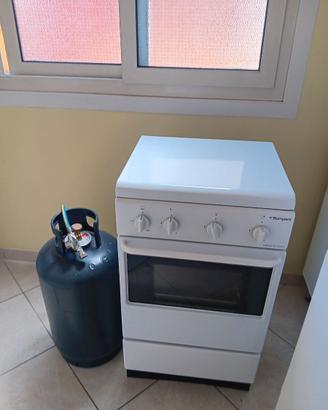 Cucina Bompani 3 fuochi  con forno  e completa di