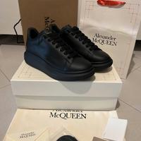 Alexander McQueen Nuove 41/43 